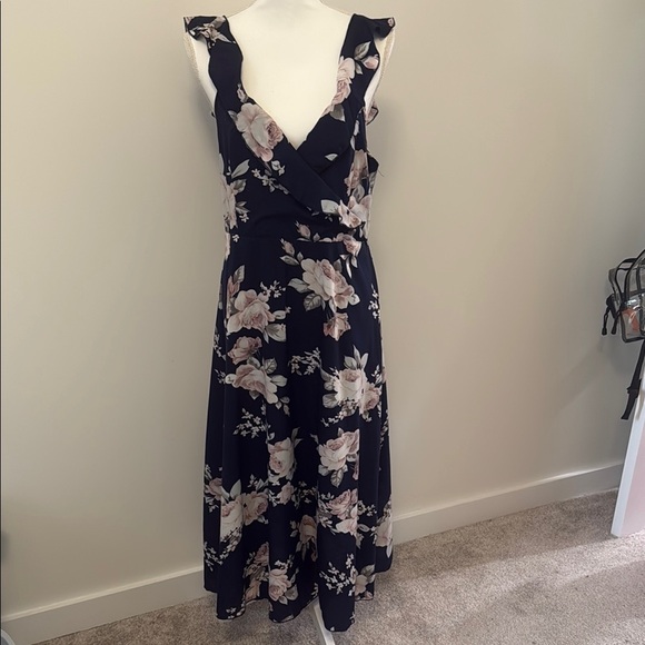 Floral Navy Dress - Picture 1 of 2